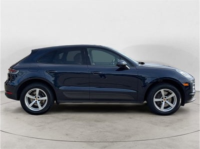 2021 Porsche Macan Sport Utility 4D