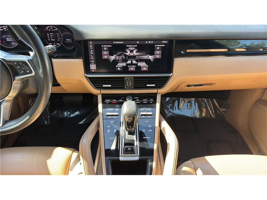 2021 Porsche Cayenne Sport Utility 4D