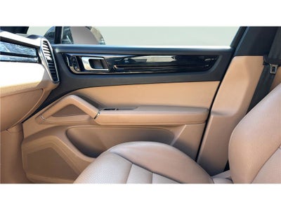 2021 Porsche Cayenne Sport Utility 4D