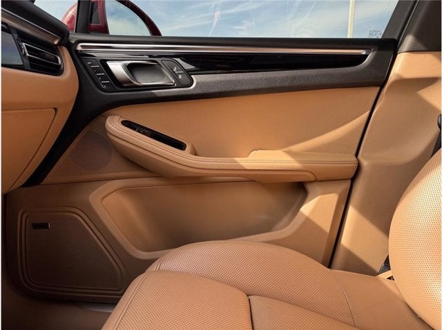 2021 Porsche Macan S