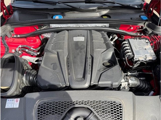 2021 Porsche Macan S