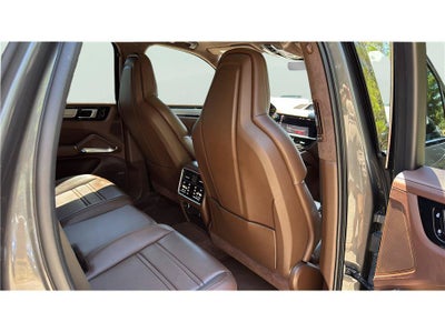 2021 Porsche Cayenne Turbo