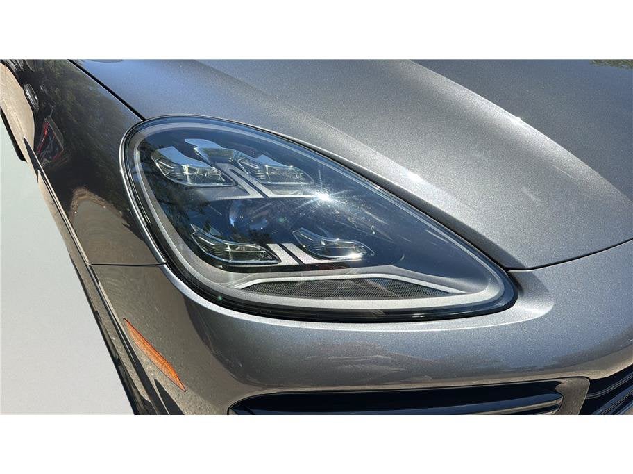 2021 Porsche Cayenne Turbo