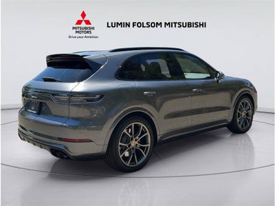 2021 Porsche Cayenne Turbo