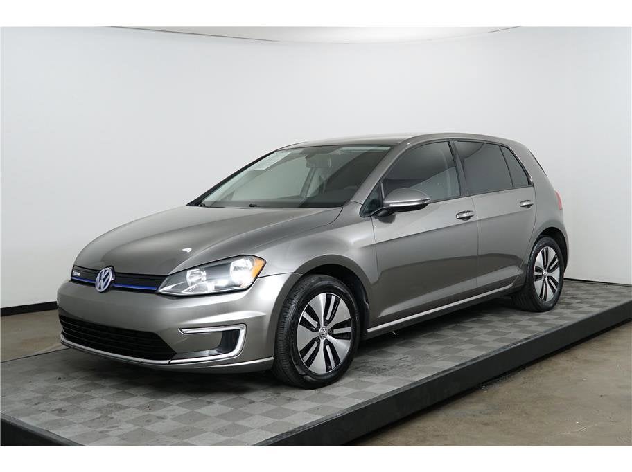 2016 Volkswagen e-Golf SE