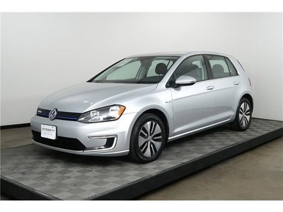 2016 Volkswagen e-Golf SE