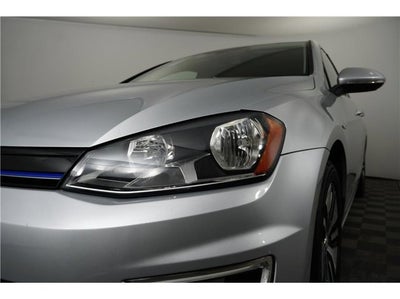 2016 Volkswagen e-Golf SE