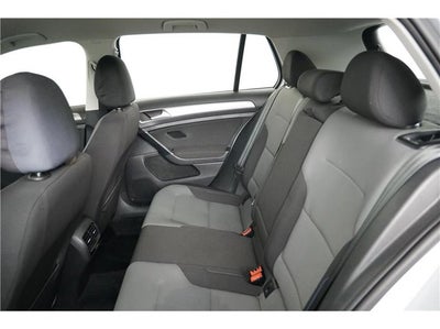 2016 Volkswagen e-Golf SE