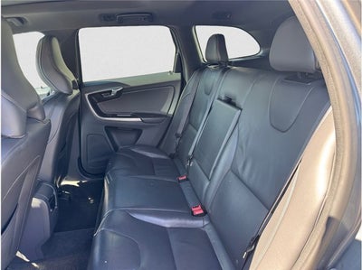 2017 Volvo XC60 R-Design