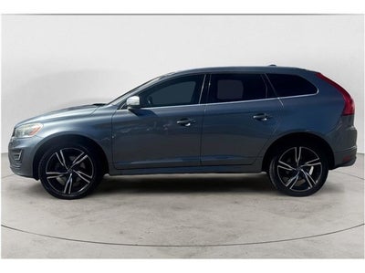 2017 Volvo XC60 R-Design