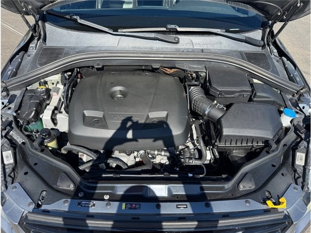 2017 Volvo XC60 R-Design