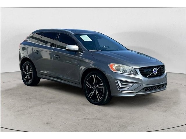 2017 Volvo XC60 R-Design