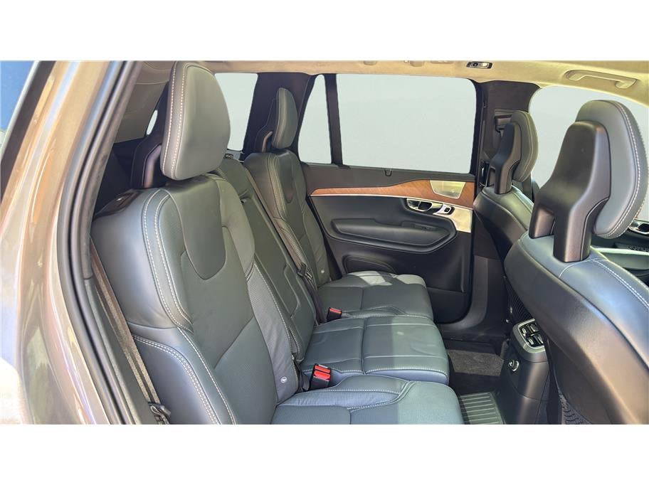 2020 Volvo XC90 Inscription