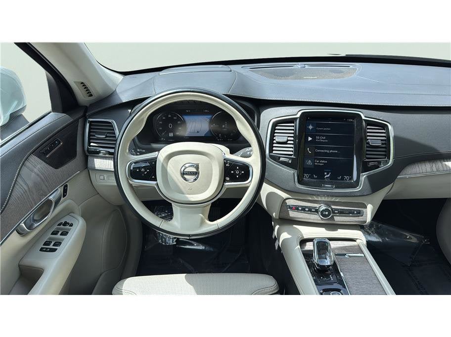 2021 Volvo XC90 T8 Inscription Recharge Plug-In Hybrid Sport Utility 4D