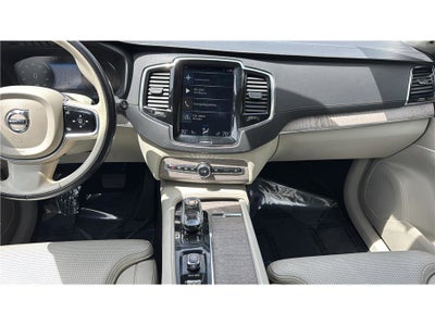2021 Volvo XC90 T8 Inscription Recharge Plug-In Hybrid Sport Utility 4D
