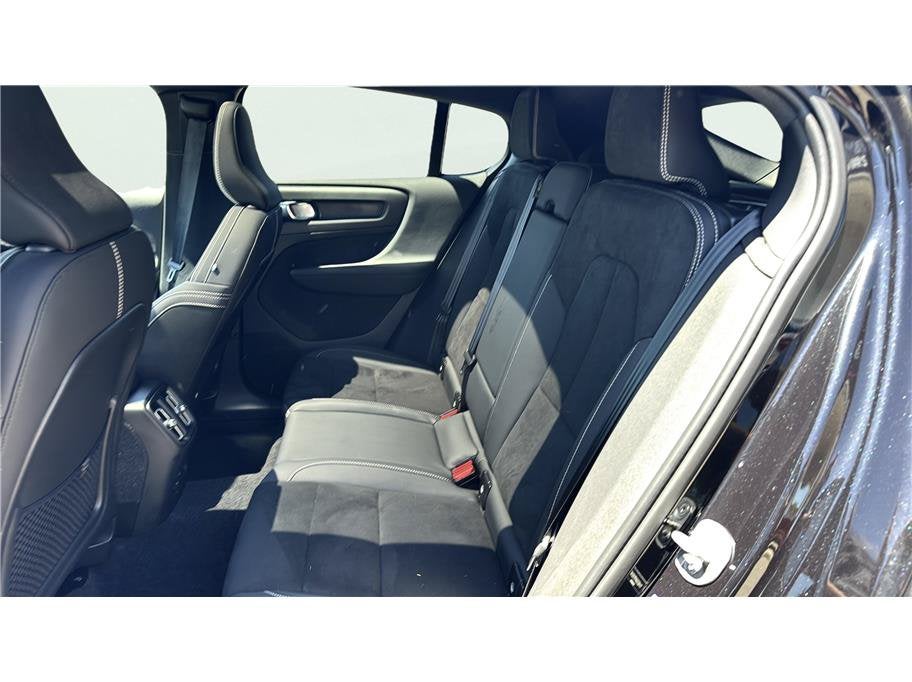 2023 Volvo C40 Recharge Pure Electric Ultimate