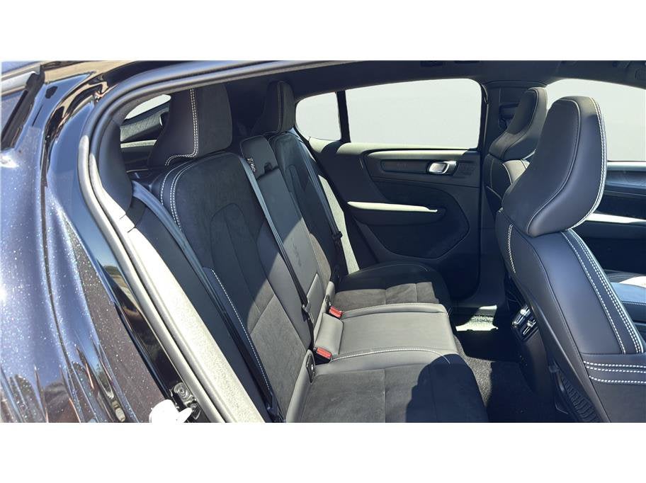 2023 Volvo C40 Recharge Pure Electric Ultimate