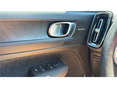 2023 Volvo C40 Recharge Pure Electric Ultimate
