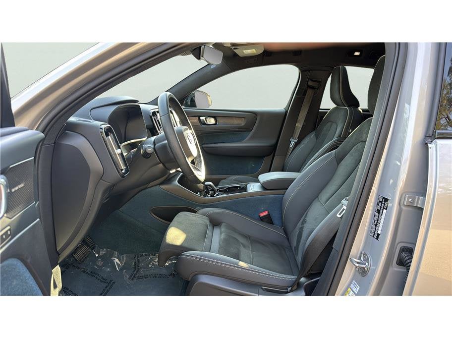 2023 Volvo C40 Recharge Pure Electric Ultimate
