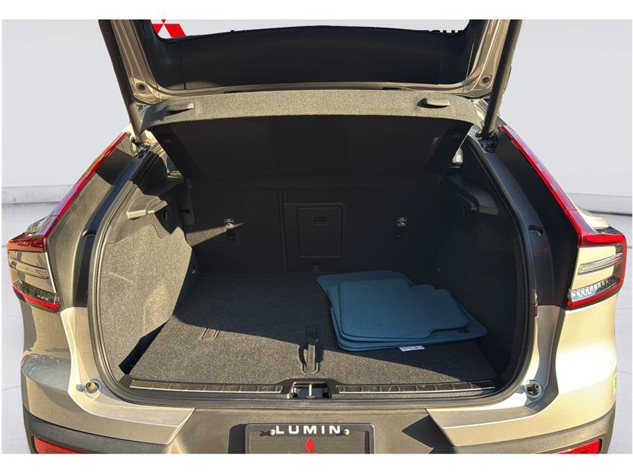 2023 Volvo C40 Recharge Pure Electric Ultimate