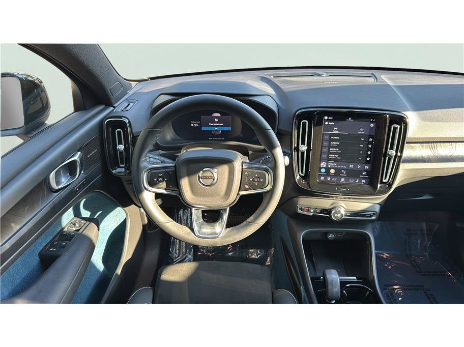 2023 Volvo C40 Recharge Pure Electric Ultimate