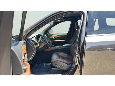 2024 Volvo XC90 Recharge Plug-In Hybrid Plus Bright Theme
