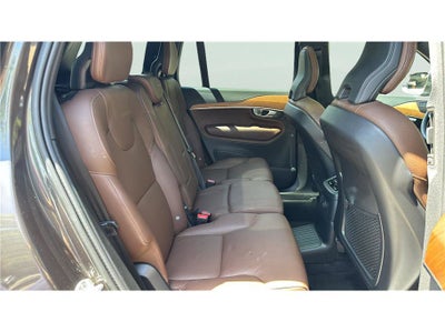 2024 Volvo XC90 Recharge Plug-In Hybrid Plus Bright Theme