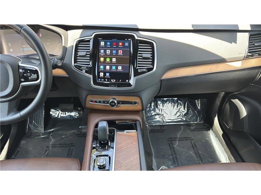 2024 Volvo XC90 Recharge Plug-In Hybrid Plus Bright Theme