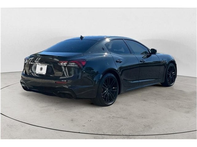 2023 Maserati Ghibli Modena