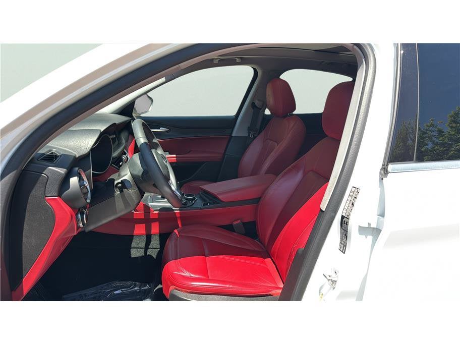 2019 Alfa Romeo Stelvio Sport Utility 4D