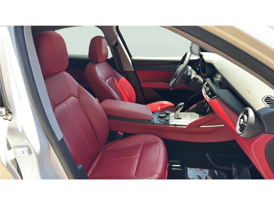 2019 Alfa Romeo Stelvio Sport Utility 4D
