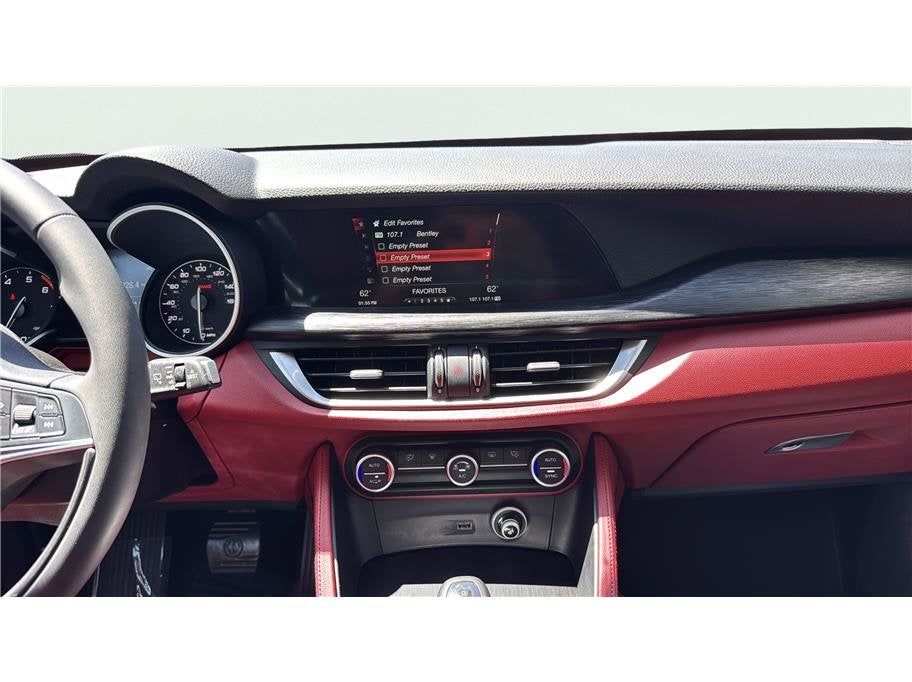 2019 Alfa Romeo Stelvio Sport Utility 4D