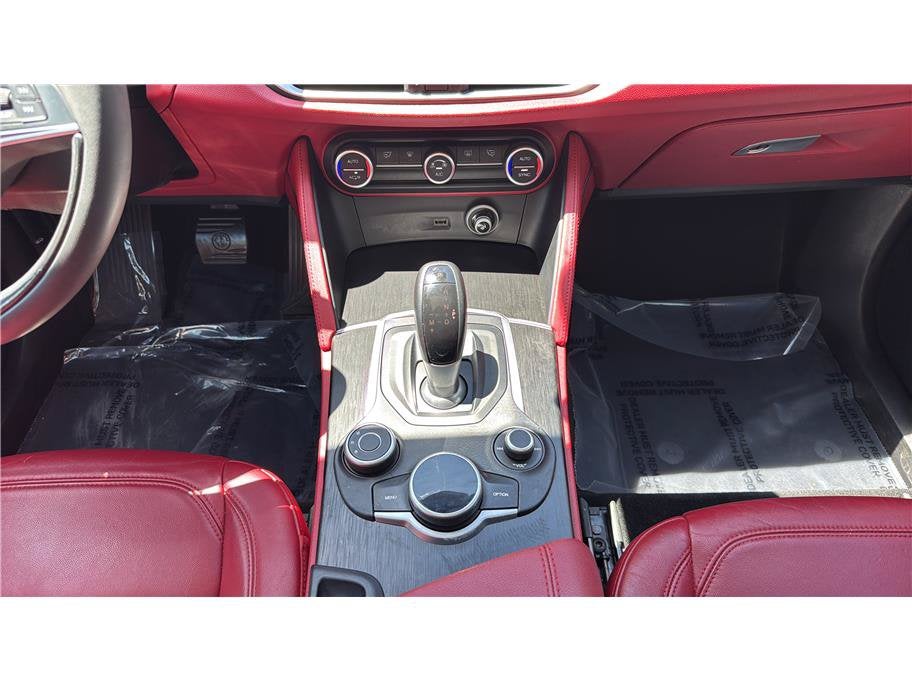 2019 Alfa Romeo Stelvio Sport Utility 4D