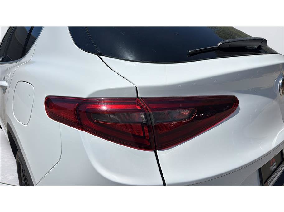 2019 Alfa Romeo Stelvio Sport Utility 4D