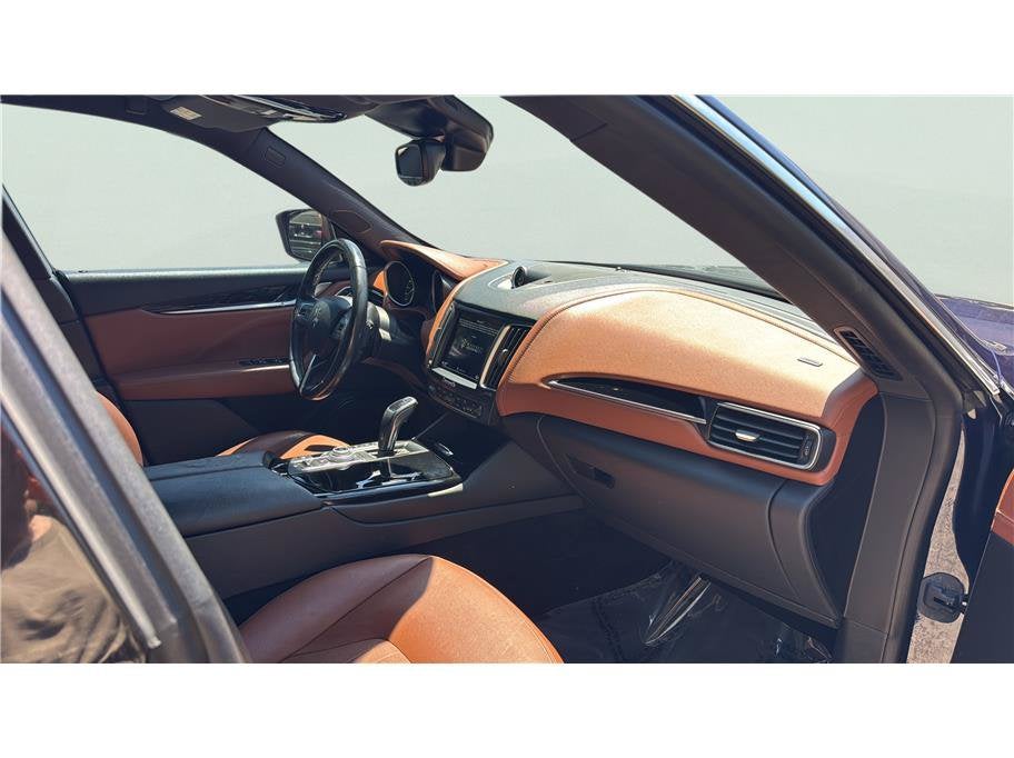 2019 Maserati Levante Sport Utility 4D
