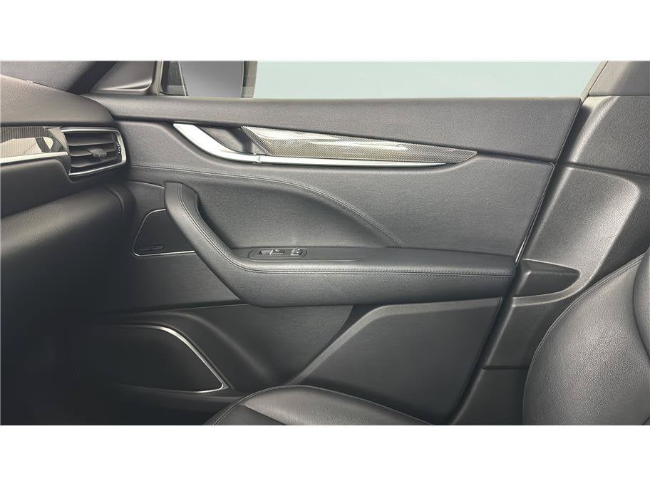 2019 Maserati Levante S