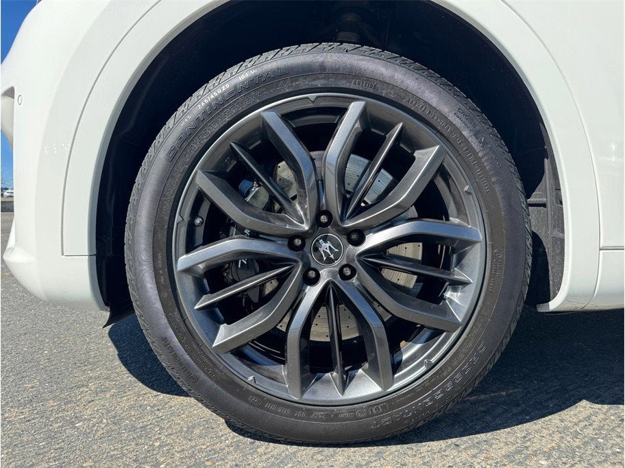 2022 Maserati Levante Modena