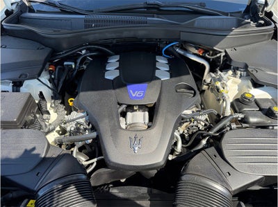 2022 Maserati Levante Modena