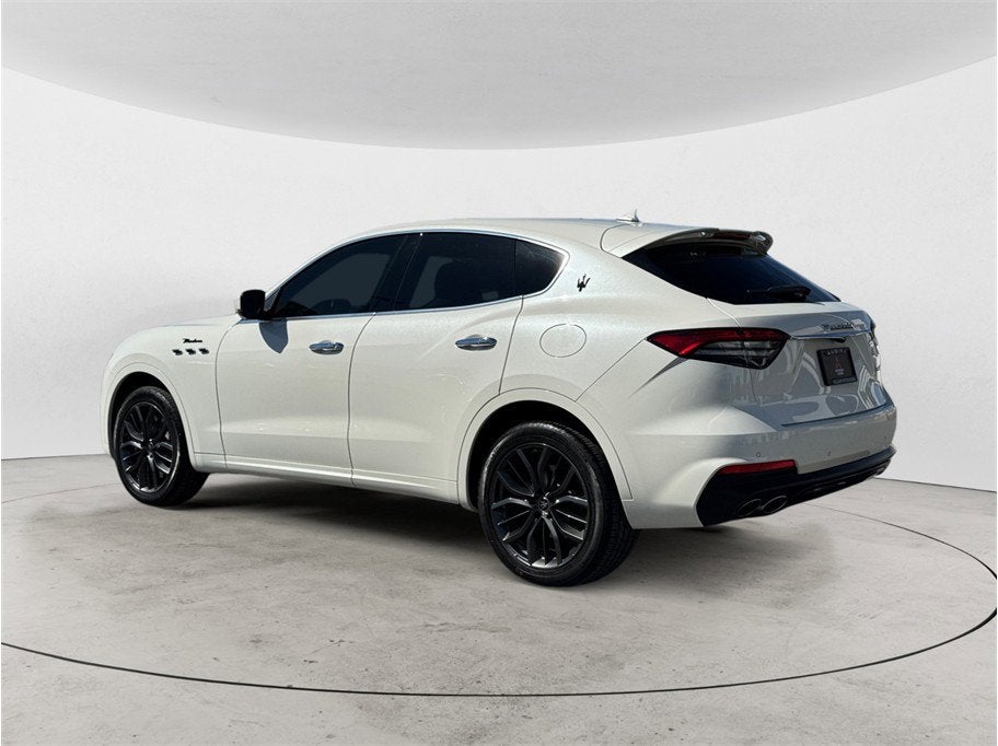 2022 Maserati Levante Modena