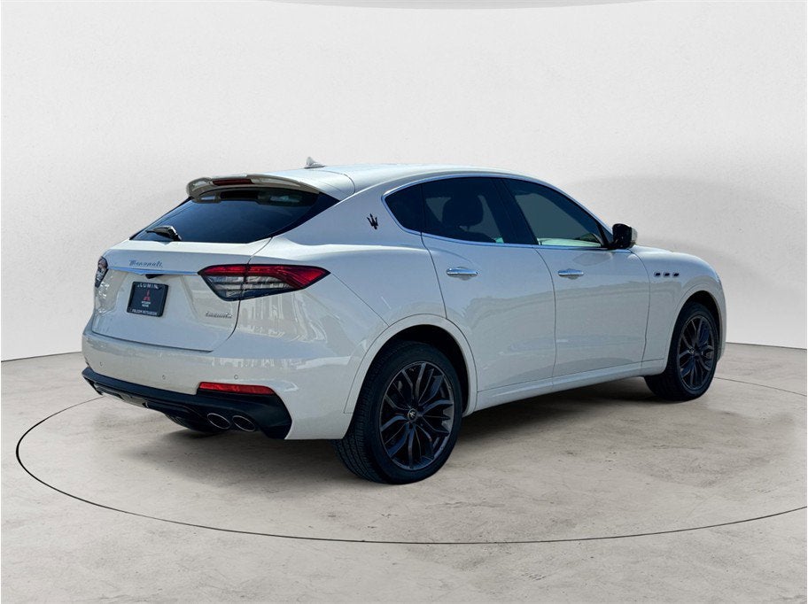 2022 Maserati Levante Modena