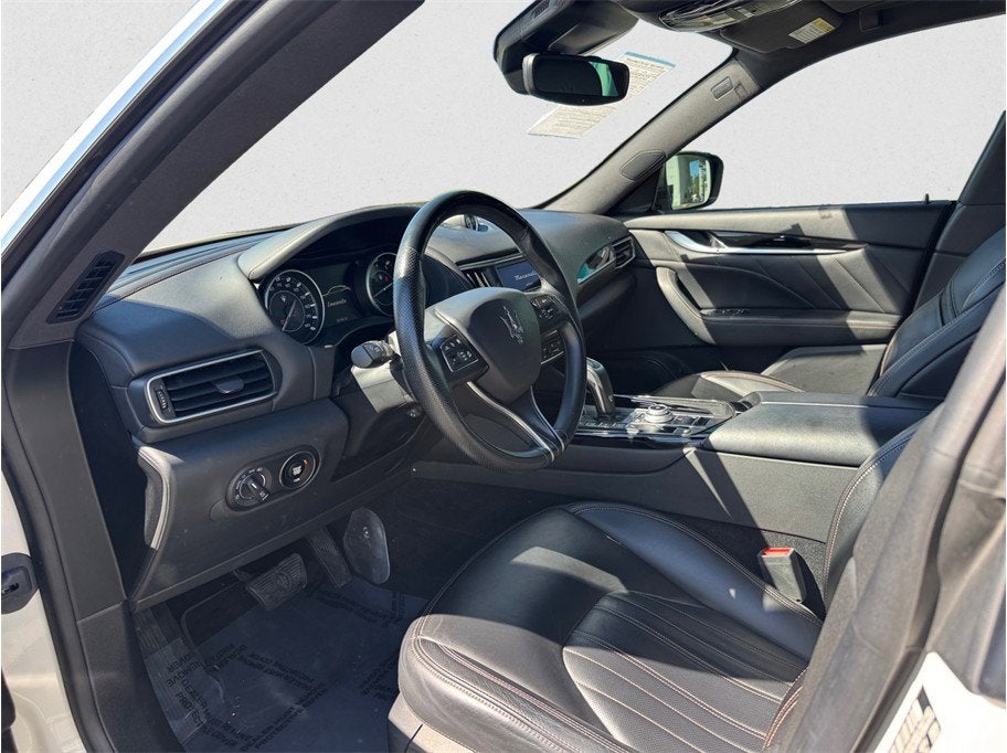 2022 Maserati Levante Modena